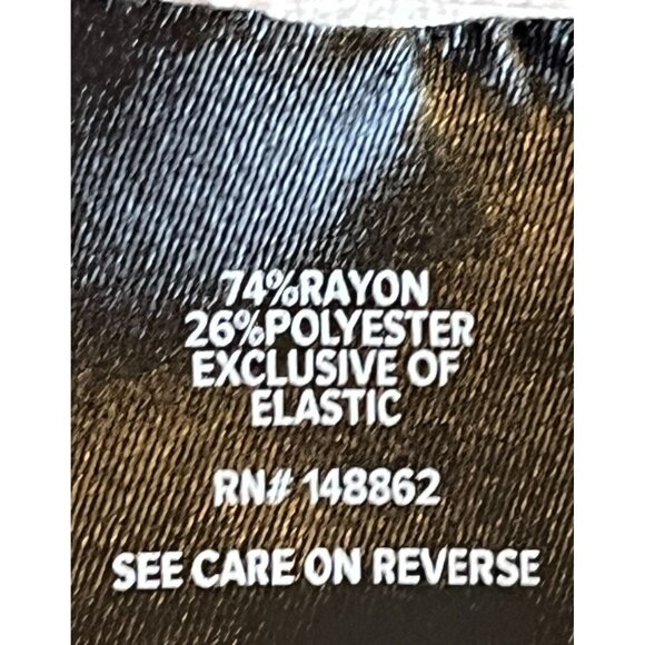 Torrid Floral Top 2X Black Lace Off Shoulder Sheer Neutral Feminine Minimalist - Picture 11 of 12